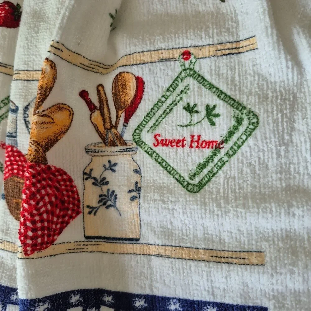 Rustic Farmhouse Sweet Home Bread Basket Strawberry Motif Kitchen Hanging Towel